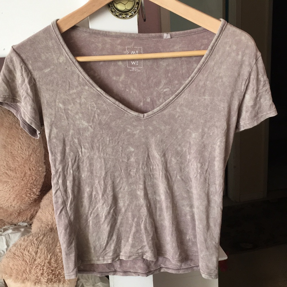 Light purple v neck